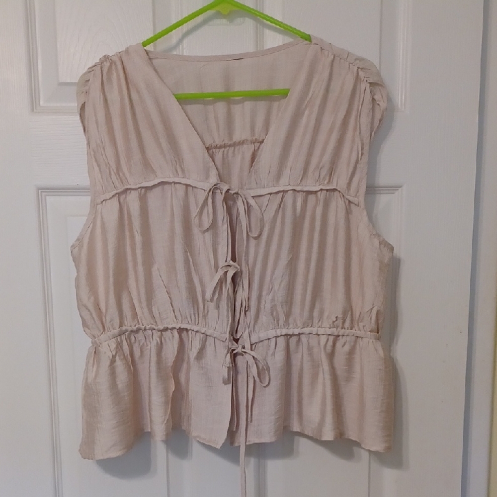 Size L, (Tags Cut), Elegant Blush Layered, Sleeveless Top, With 3 Front Ties
